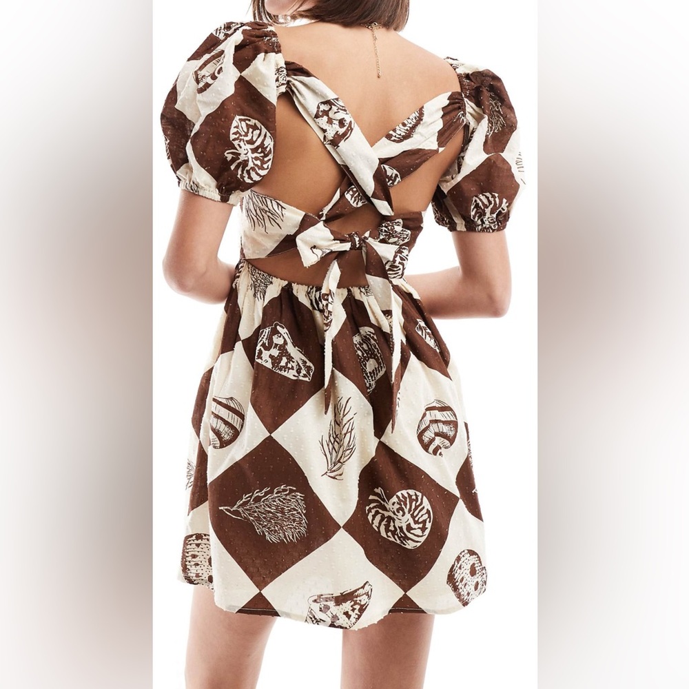 ✨ASOS Design Cotton Textured Mini Dress with Lace Up Back in Shell Print✨